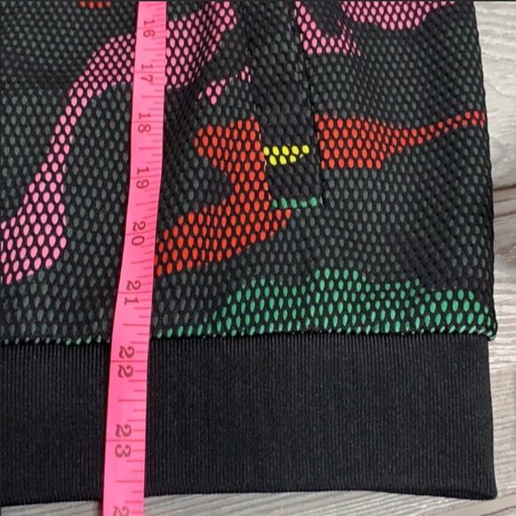 Gracia camo fishnet overlay bomber jacket - Picture 4 of 5